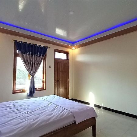 Benedict Guesthouse By Mori Hospitality Labuan Bajo Extérieur photo