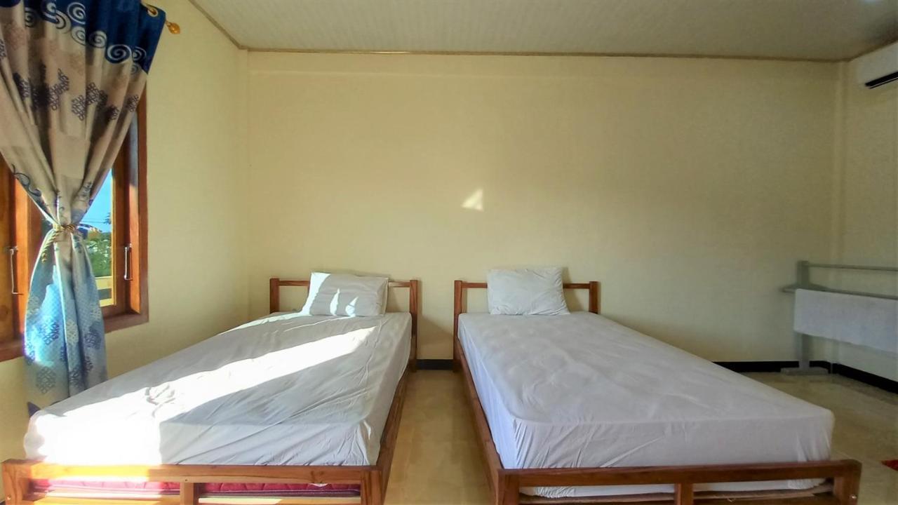 Benedict Guesthouse By Mori Hospitality Labuan Bajo Extérieur photo