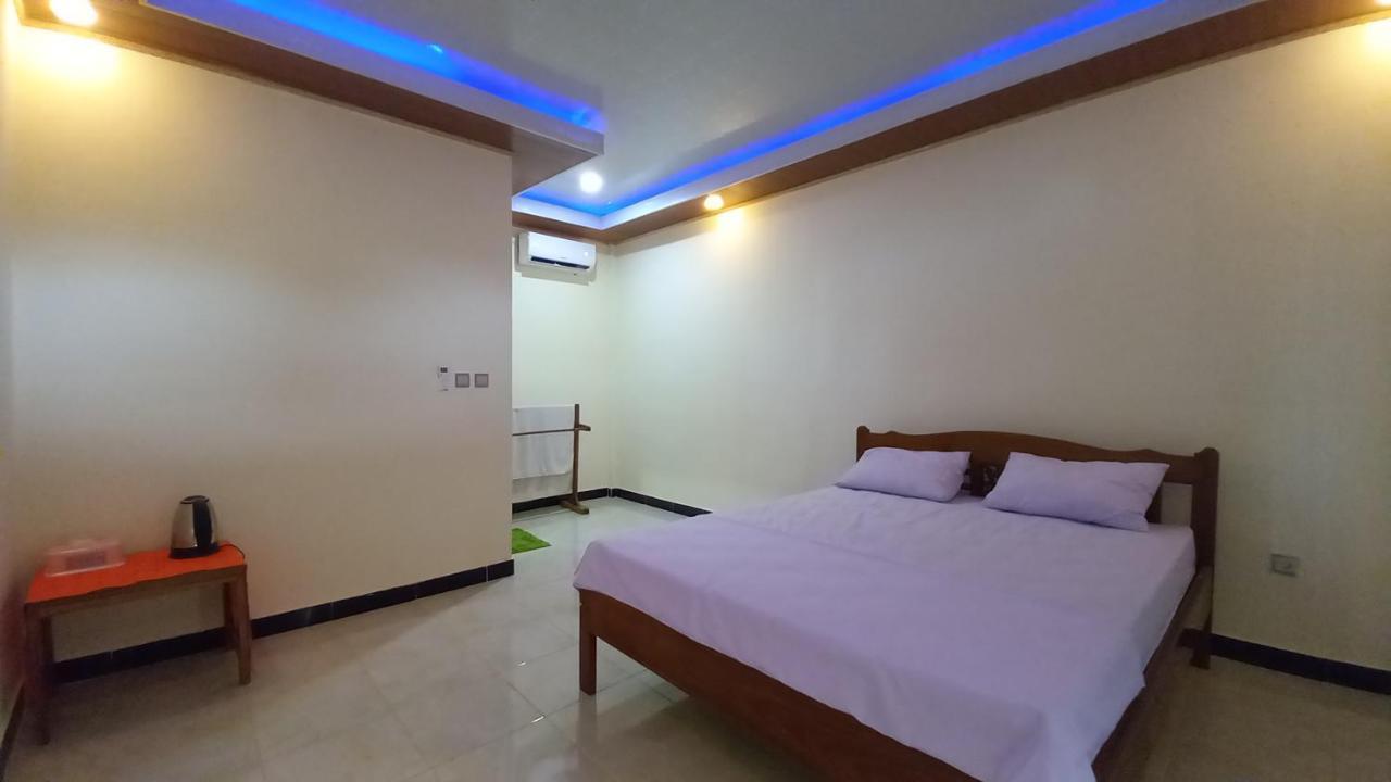 Benedict Guesthouse By Mori Hospitality Labuan Bajo Extérieur photo