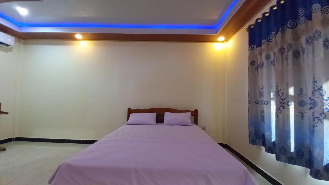 Benedict Guesthouse By Mori Hospitality Labuan Bajo Extérieur photo