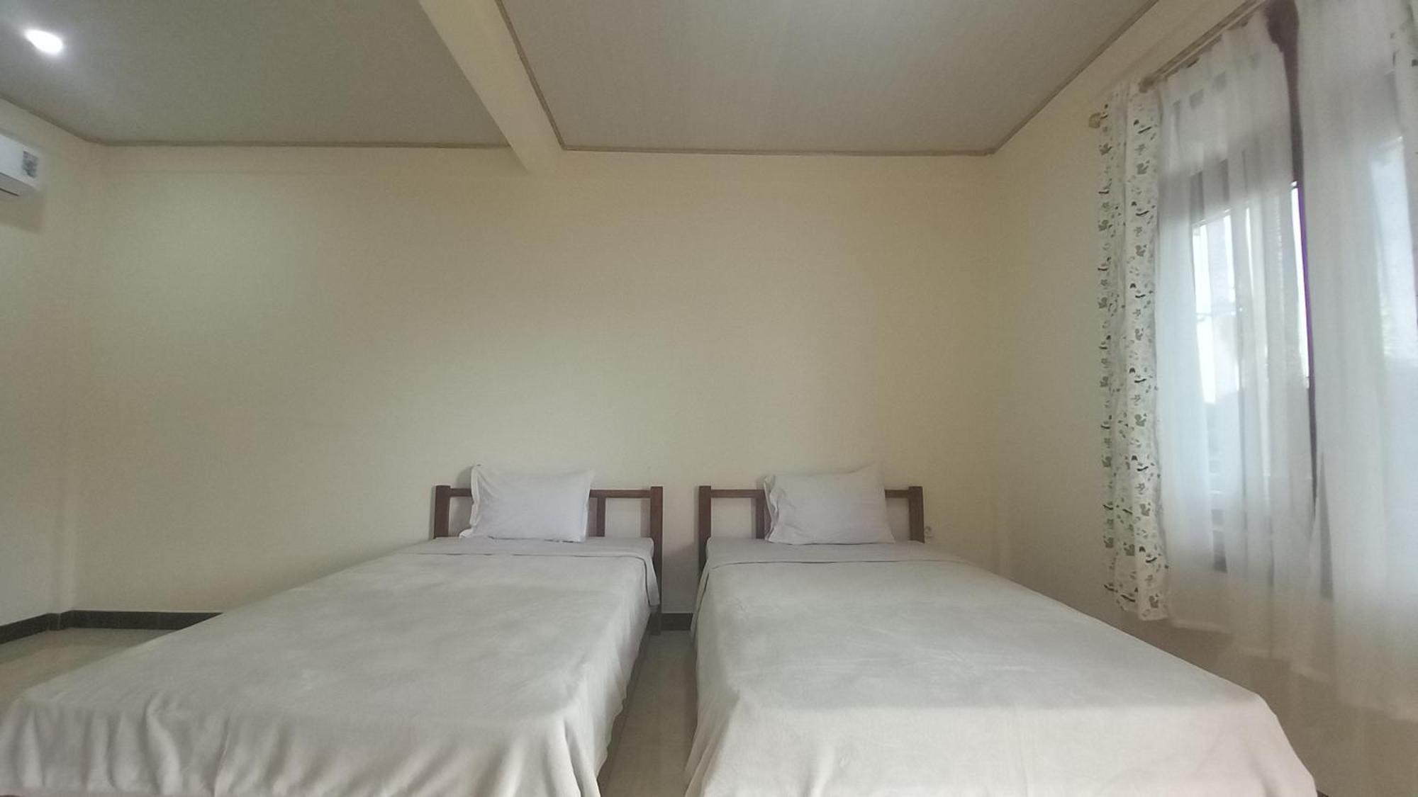 Benedict Guesthouse By Mori Hospitality Labuan Bajo Extérieur photo